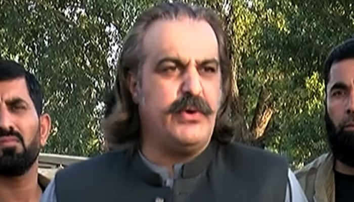 KP CM Ali Amin Gandapur addresses the press conference outside Adiala Jail, Rawalpindi, on November 2, 2024. — Screengrab via Geo News