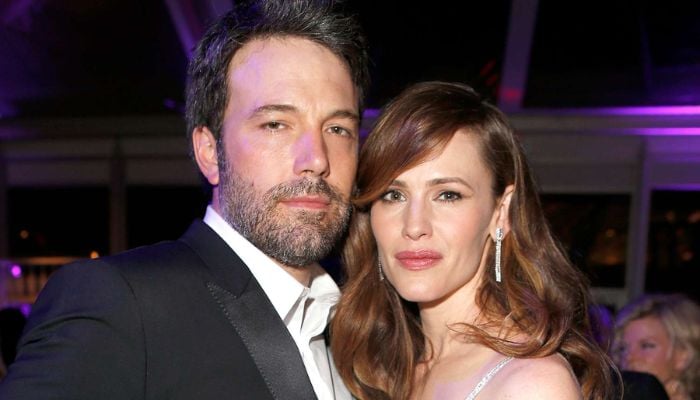 Jennifer Garner opens doors to Ben Affleck as divorce drama unfolds