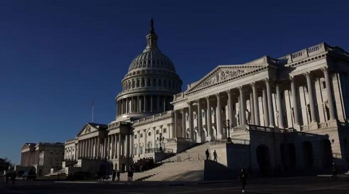 Control of US Congress at stake in tight election battle