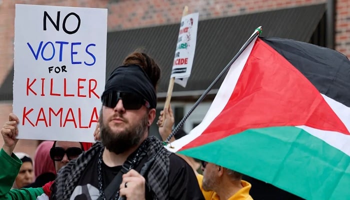 Demonstrators in Dearborn in the swing state of Michigan criticize Kamala Harris for her stance on Gaza and Israel. In the city near Detroit, the majority of the population has roots in the Middle East.—AFP/File