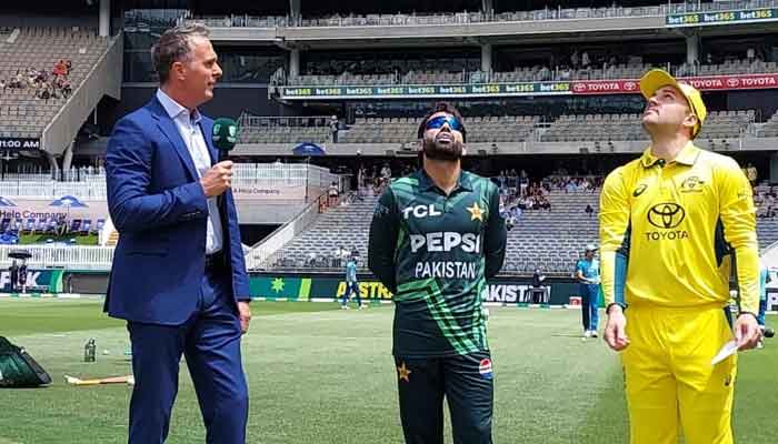 Pakistan captain Mohammad Rizwan (centre) pictured alongside Australian skipper  during the toss for the third ODI at Optus Stadium in Perth on November 10, 2024. — Facebook@PakistanCricketBoard