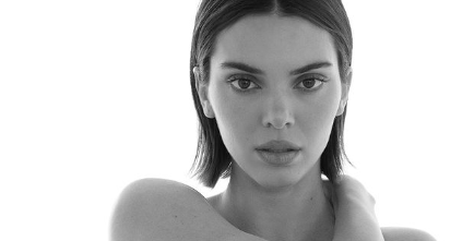 Kendall Jenner stuns fans with new look, bids farewell to blonde locks