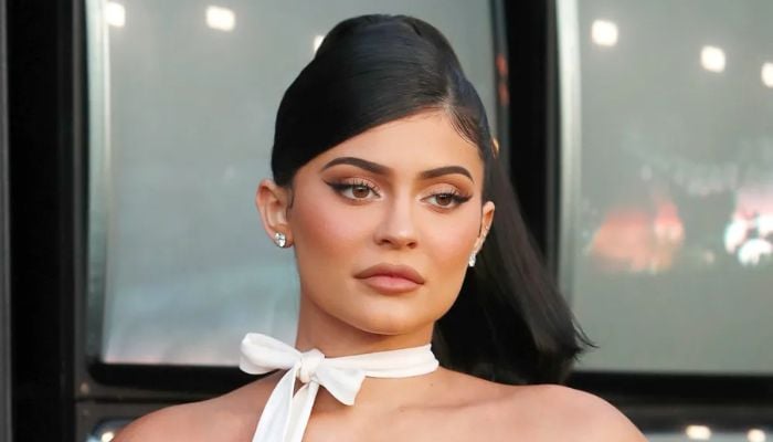 Kylie Jenner leaves everyone speechless with her new look