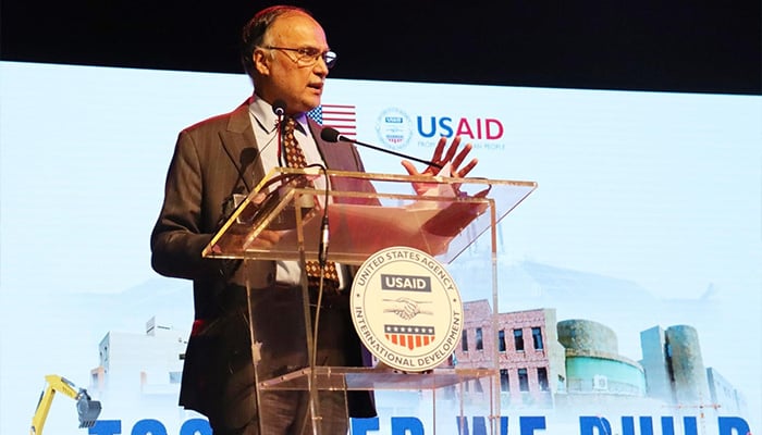 Federal Minister for Planning Ahsan Iqbal addresses the event organised by the USAID in Islamabad on November 18, 2024. — PID