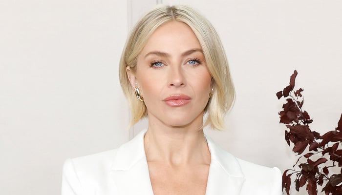 Julianne Hough delivers playful performance with Man in Finance hit