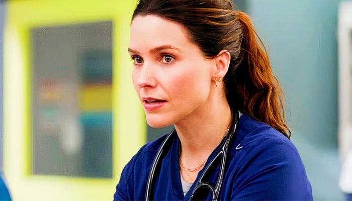 Sophia Bushs return to Greys Anatomy finale leave fans curious