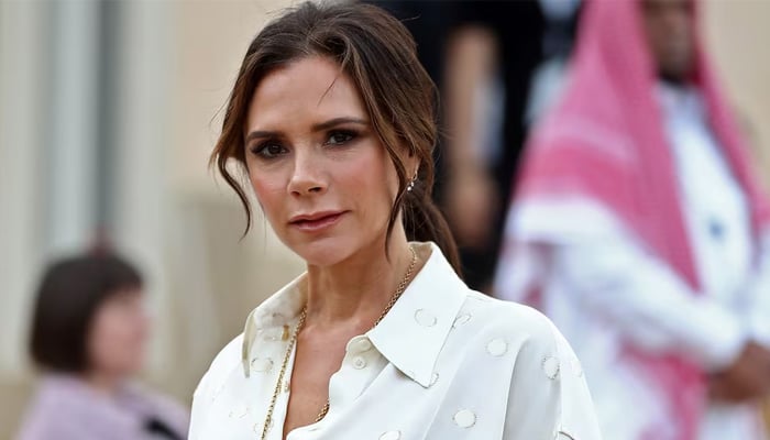 Victoria Beckham dishes on deep insecurities about her skin