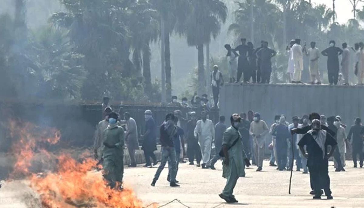 Supporters and activists of former prime minister Imran Khan´s PTI take part in a protest in Islamabad on October 5, 2024. — AFP