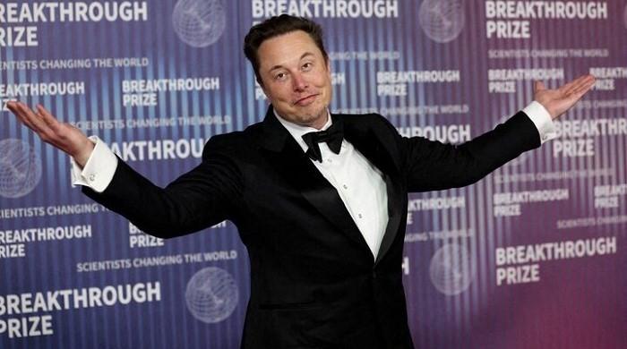 Elon Musk becomes richest person ever