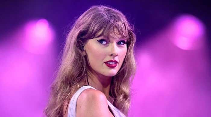 Taylor Swift’s final Eras Tour show in Toronto ends in tears and applause