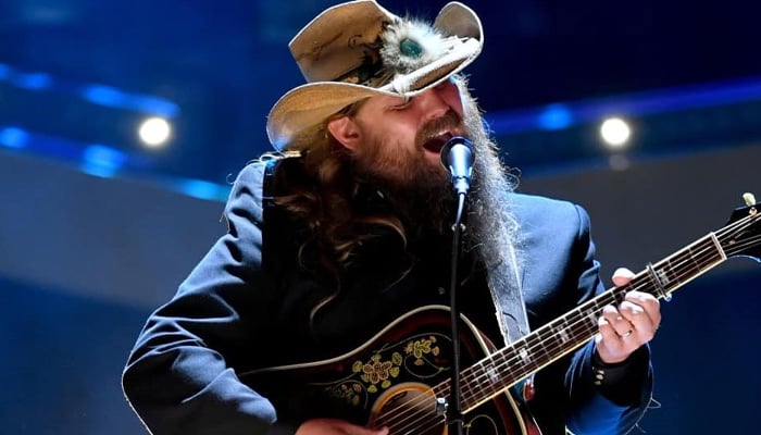 Chris Stapleton pays sweet gesture to a fatal car crash survivor