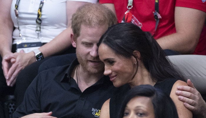 Prince Harry taking a page from his ‘queens book toram down peoples throats