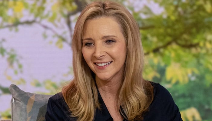 Lisa Kudrow unveils reason for not watching Friends for a decade