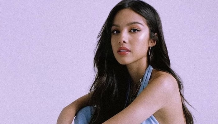 Olivia Rodrigo flaunts her 1950s-inspired look amid Guts World Tour