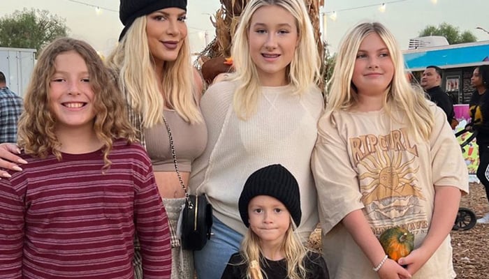 Tori Spelling calls eldest daughter second mom of family amid Dean McDermott split