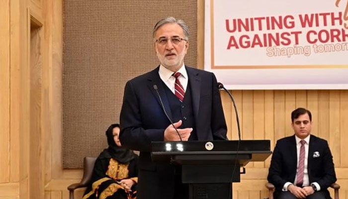 National Accountability Bureau Chairman Lieutenant General (retd) Nazir Ahmed addresses a special event held in connection with Anti-Corruption Day on December 9, 2024. — APP