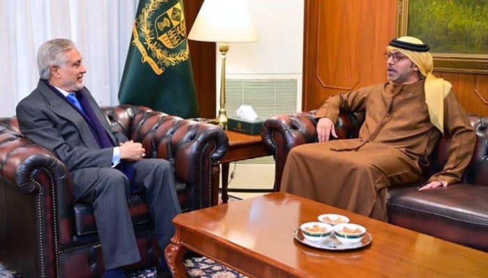 Ambassador of the UAE, Hamad Obaid Ibrahim Al Zaabi, called on Deputy Prime Minister and Foreign Minister Senator Mohammad Ishaq Dar at Ministry of Foreign Affairs, on December 11, 2024. — PID