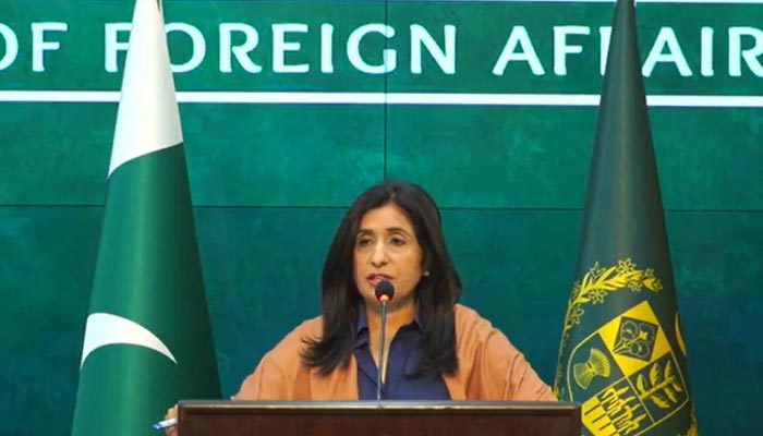 Foreign Office spokesperson Mumtaz Zahra Baloch speaking during weekly press briefing on Thursday, December 12, 2024. — APP