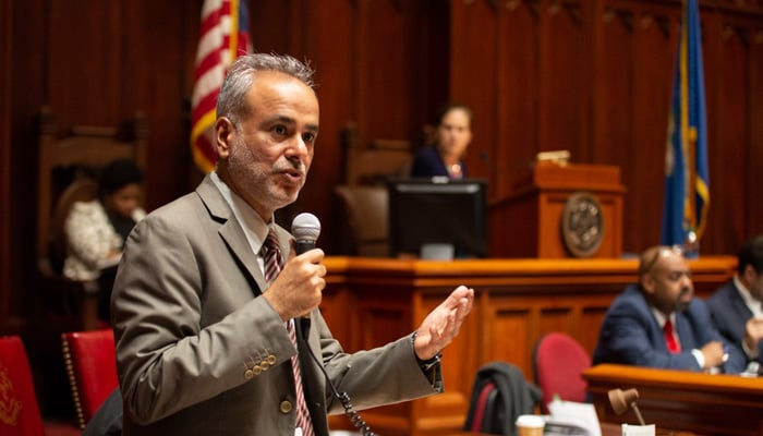 American Pakistani Democrat Dr Saud Anwar Address Connecticut Senate. — Dr Anwars website