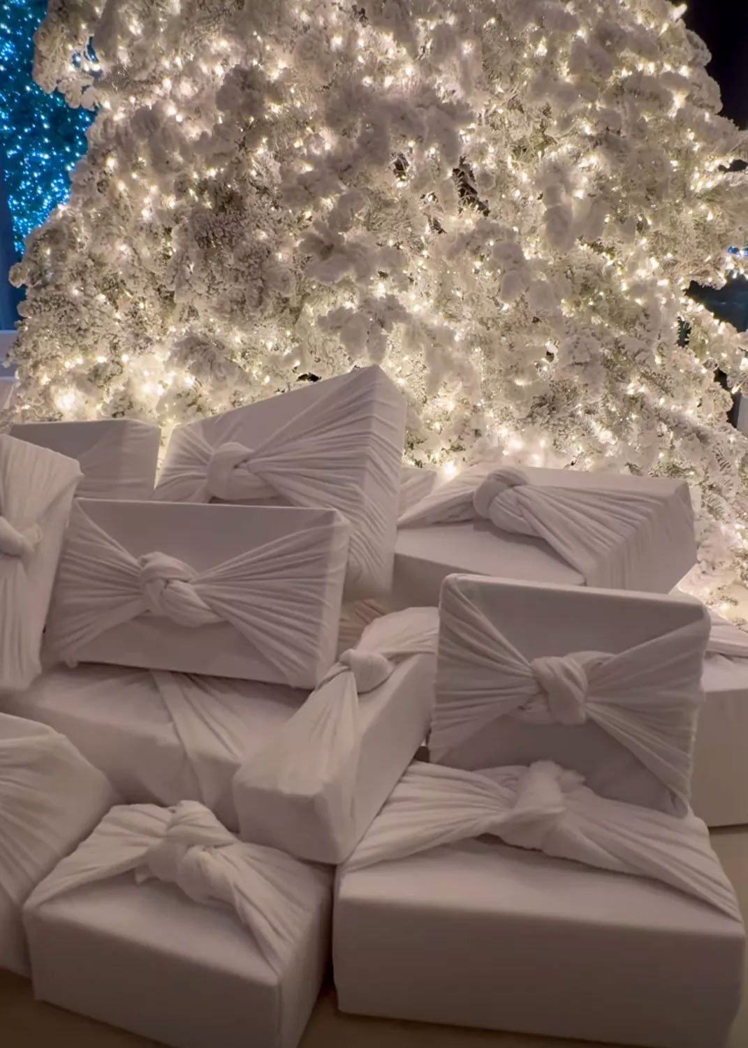 Kris Jenner goes the extra mile with Christmas gifts wrapping