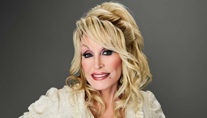 Dolly Parton’s Christmas tradition comes to light