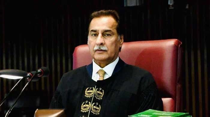 ‘مذاکرات میں کردار ادا کرنے کو تیار ہیں’، ایاز صادق حکومت اور اپوزیشن کے مذاکرات پر