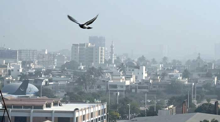 Strong winds to hit Karachi on Dec 24-25