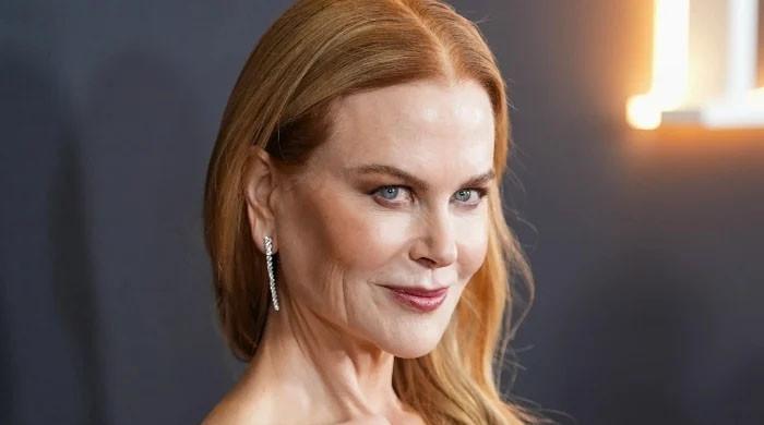 Nicole Kidman starts off Christmas with visit to church