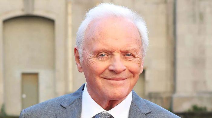 Anthony Hopkins dazzles fans with unexpected holiday gift