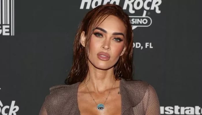 Photo: Megan Fox feels betrayed after MGKs dishonesty: Source