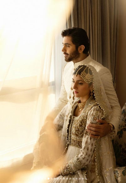 Sheheryar Munawar, Maheen Siddiqui tie the knot in glitzy ceremony