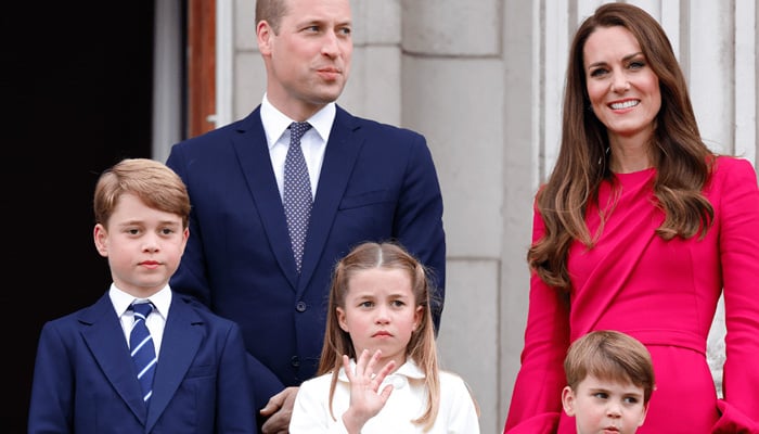 Heres what really happens to George, Charlotte, Louis Christmas gifts