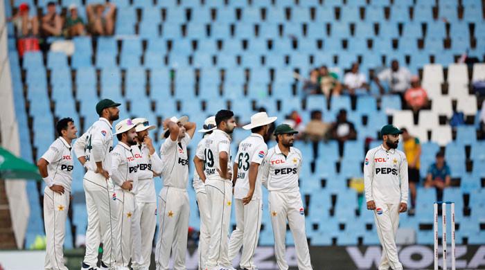 Pakistan eye early wickets against South Africa on fourth day of first Test