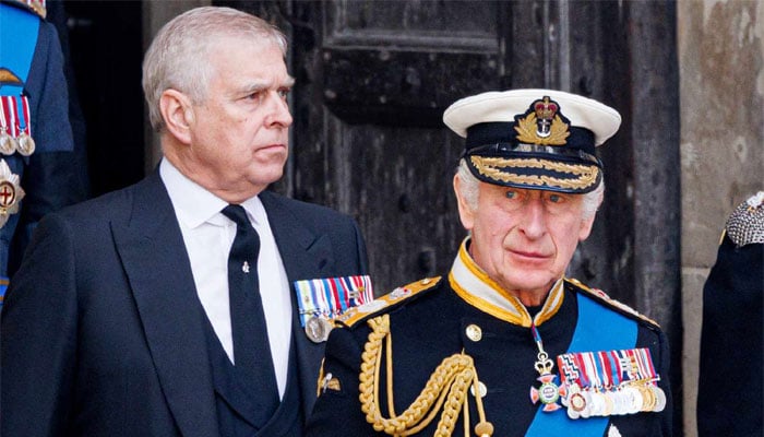 King Charles receives strong warning related to Prince Andrew: Very damaging to monarchy