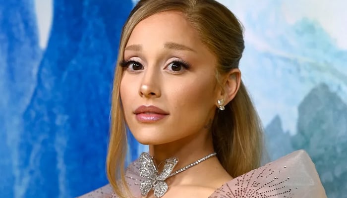 Ariana Grande recalls meeting her idol for the first time