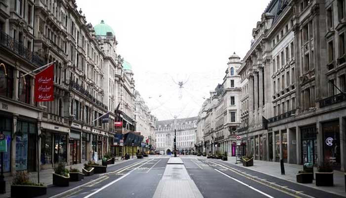 A view of a quiet Regent Street as shops remain closed under Tier 4 restrictions, amid the coronavirus disease (COVID-19) outbreak, in London, Britain, December 26, 2020. — Reuters