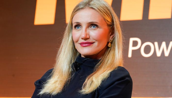 Cameron Diaz stuns at first premiere in 10 years