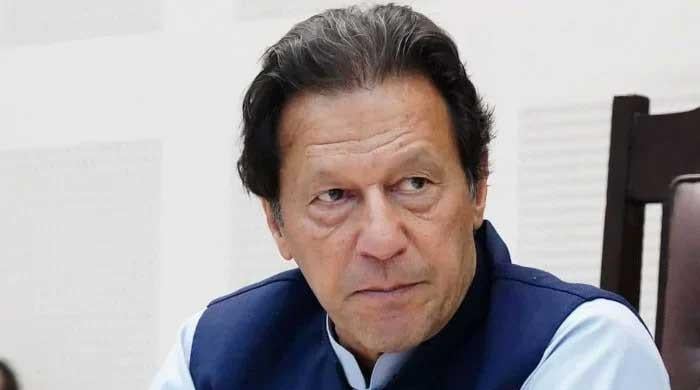 Imran Khan demands a meeting with the PTI negotiation team before January 28 talks