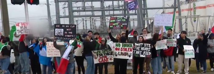 People protesting against Trumps policy of deporting immigrants. — Reporter