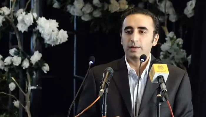 Pakistan Peoples Party Chairman Bilawal Bhutto-Zardari addressing luncheon organised by Sindh government for Karachis business community in Karachi, January 28, 2025. — Screengrab via YouTube/Geo News