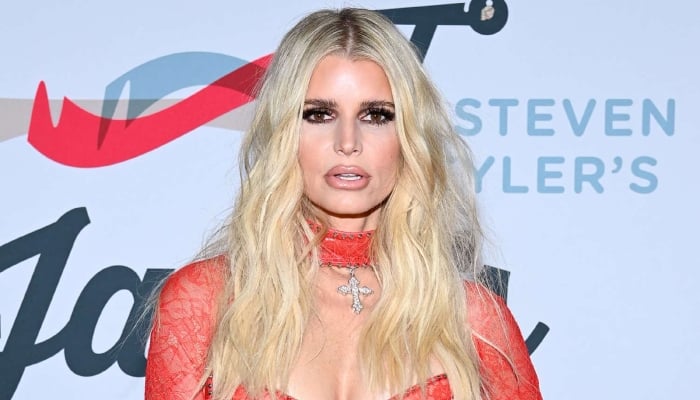 Photo: Jessica Simpson open to date again after Eric Johnson split: Source