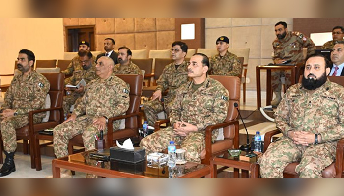 COAS General Syed Asim Munir receives a briefing on security situation during his visit to Balochistan on February 1, 2025. — ISPR