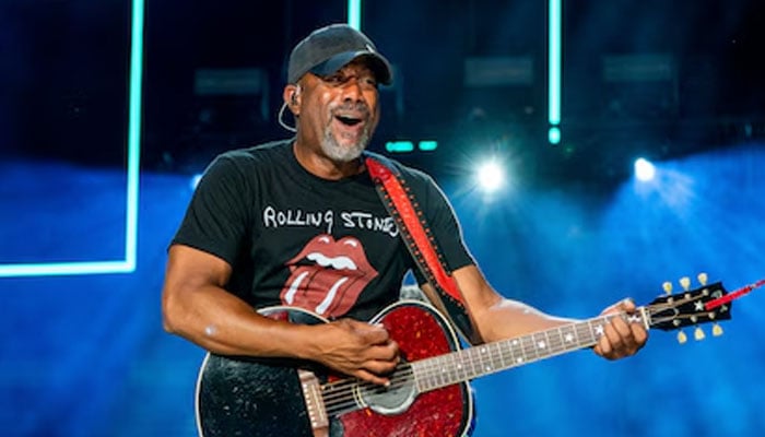 Darius Rucker asks critics to not twist his move to London