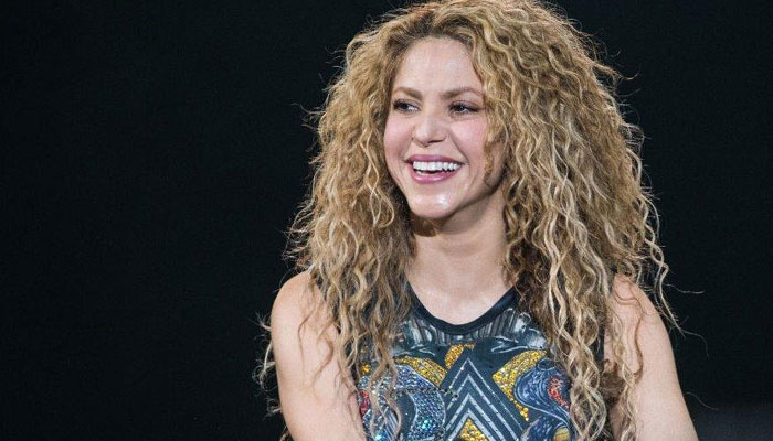 Shakira gets honest about life lessons