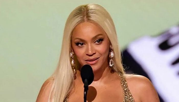 Grammys producer gets honest about Beyoncés late arrival