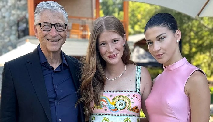 Jennifer Gates gives dad Bill Gates shoutout for his role in her career