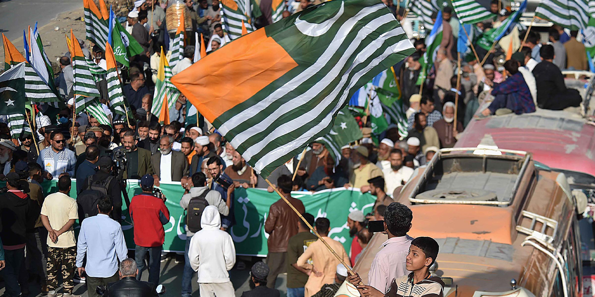 Members of Jamaat e-Islami hold a march on the occasion of Kashmir Solidarity Day on February 5, 2025 in Karachi. — INP