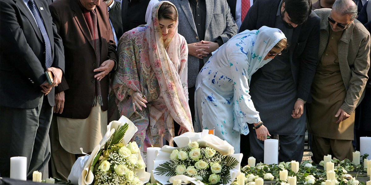 The chief minister of Punjab, Maryam Nawaz Sharif, on the eve of Candle Light, to express her solidarity with the inhabitants of Iiojk on the occasion of the Solidarity Day of Kashmir, in Liberty Chowk in Lahore on February 5 2025. - Ppi