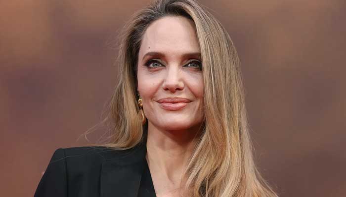 Angelina Jolie reveals how she quit smoking