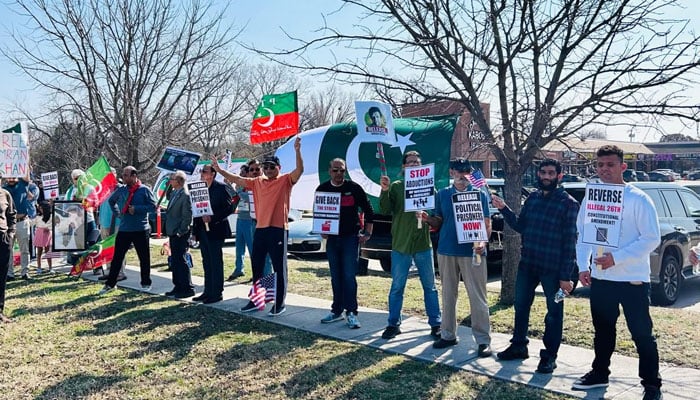 PTI workers take part in a protest rally in Texas, United States. — Geo News